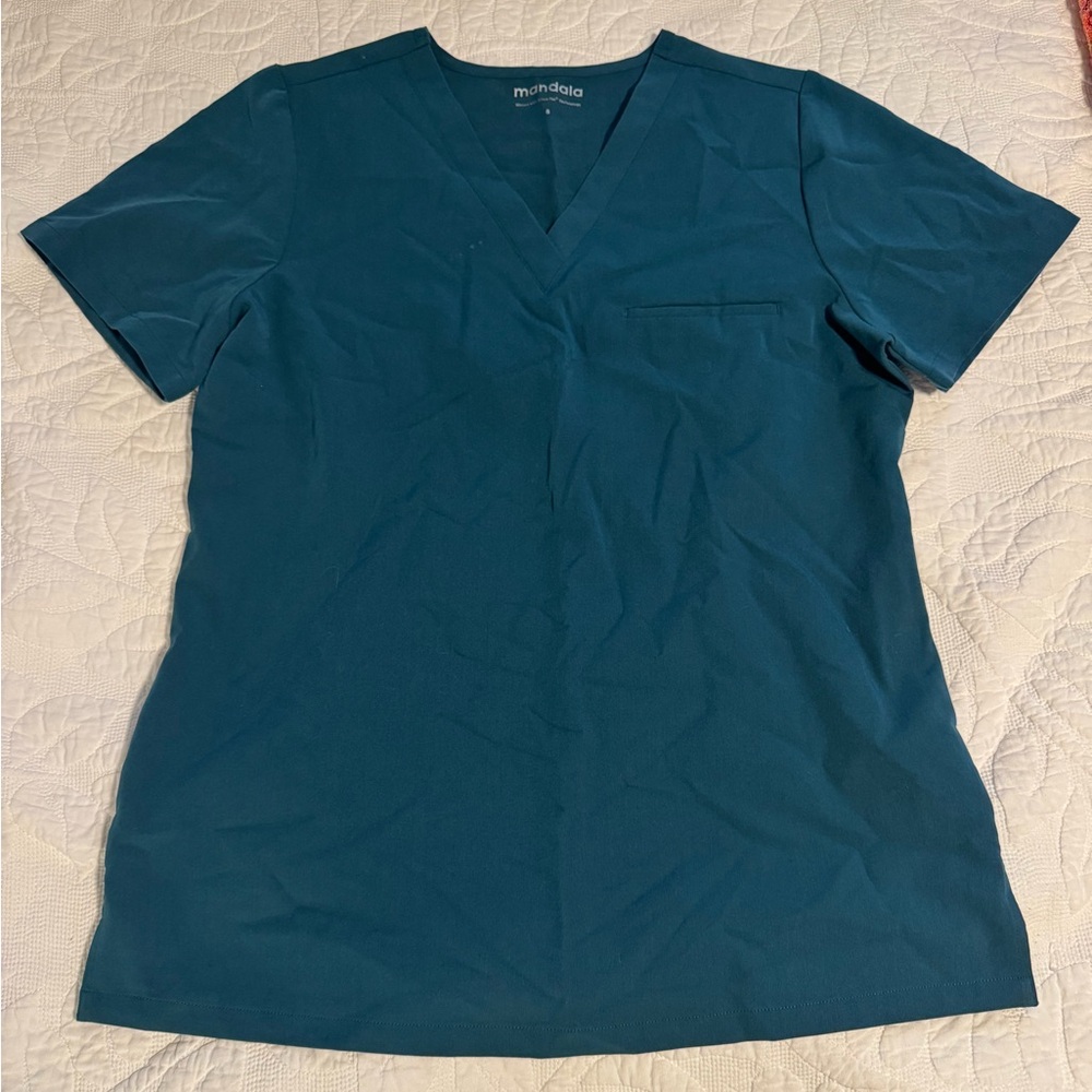Mandala Women's Scrub Top - Caribbean Blue
